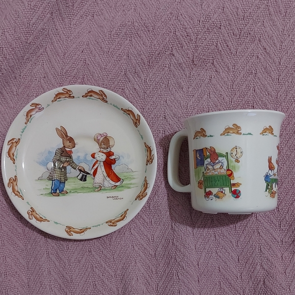 Bunnykins Royal Doulton Toddler Set - Picture 1 of 5